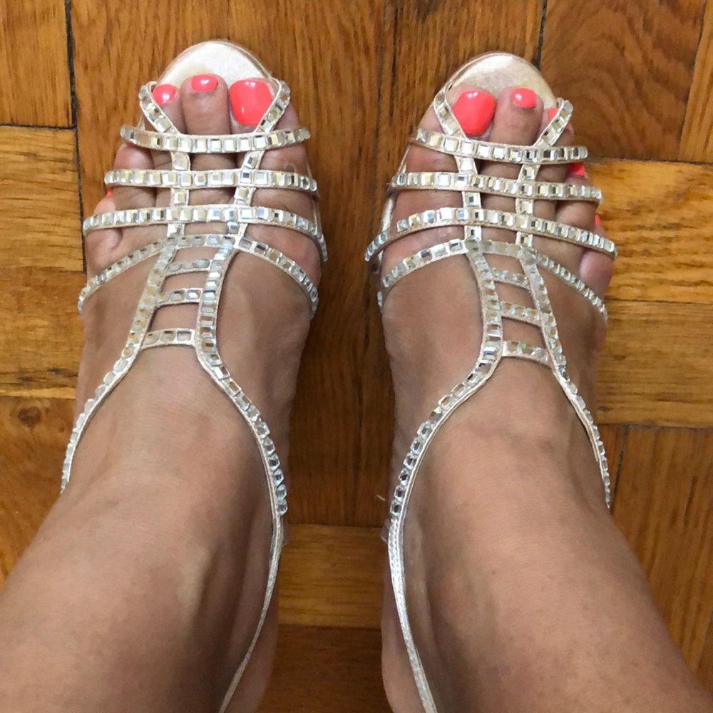 NINA gold satin sandals size 8.5 with rhinestones
